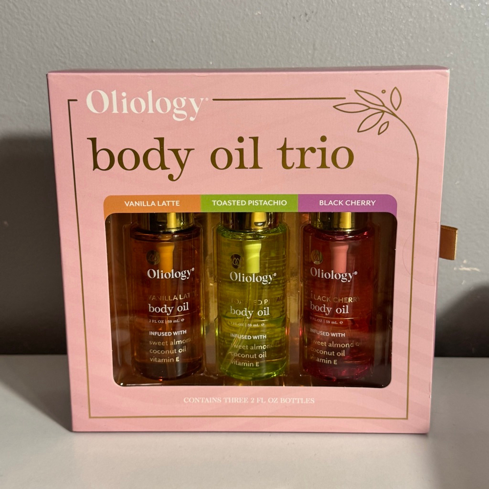 Oliology Body Oil Trio 2oz Vanilla Latte Toasted Pistachio Black Cherry Travel
